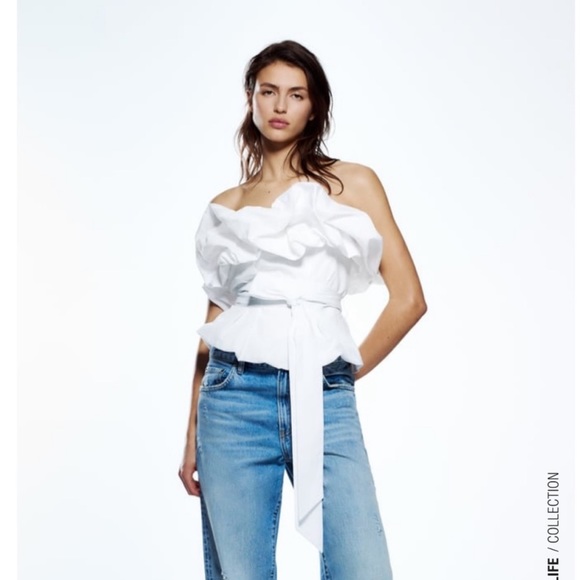 Zara Ruffled Top - Picture 3 of 9